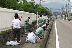 埼玉工場清掃活動写真